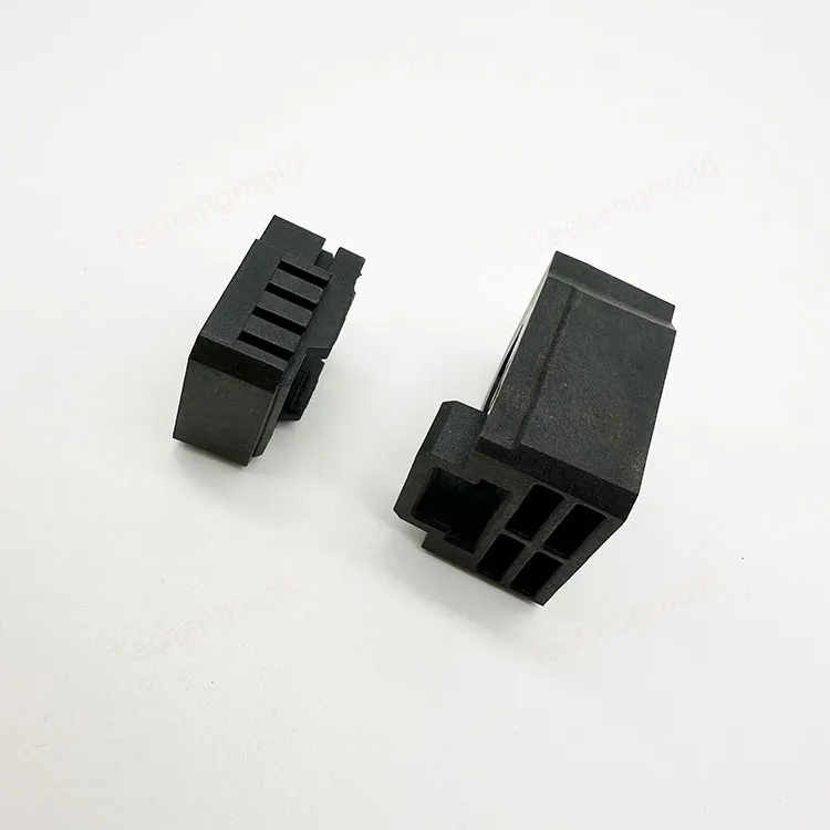 特诚科技PA66精密注塑件实拍 2